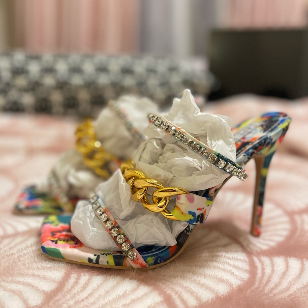 Cape Robbin Heels